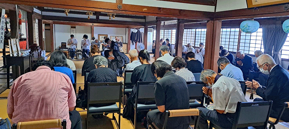 お盆の総供養