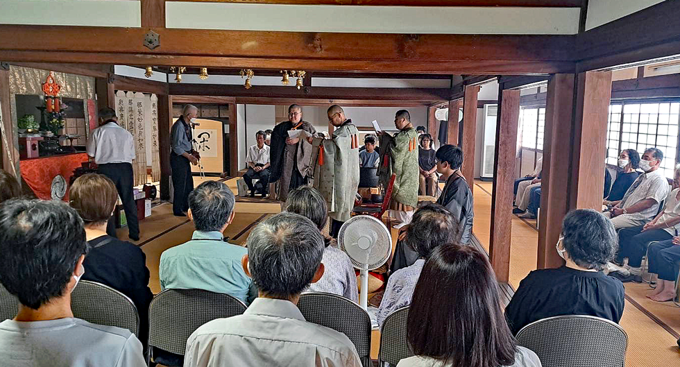 お盆の総供養